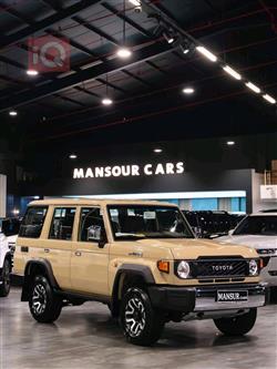 تويوتا لاند كروزر 76